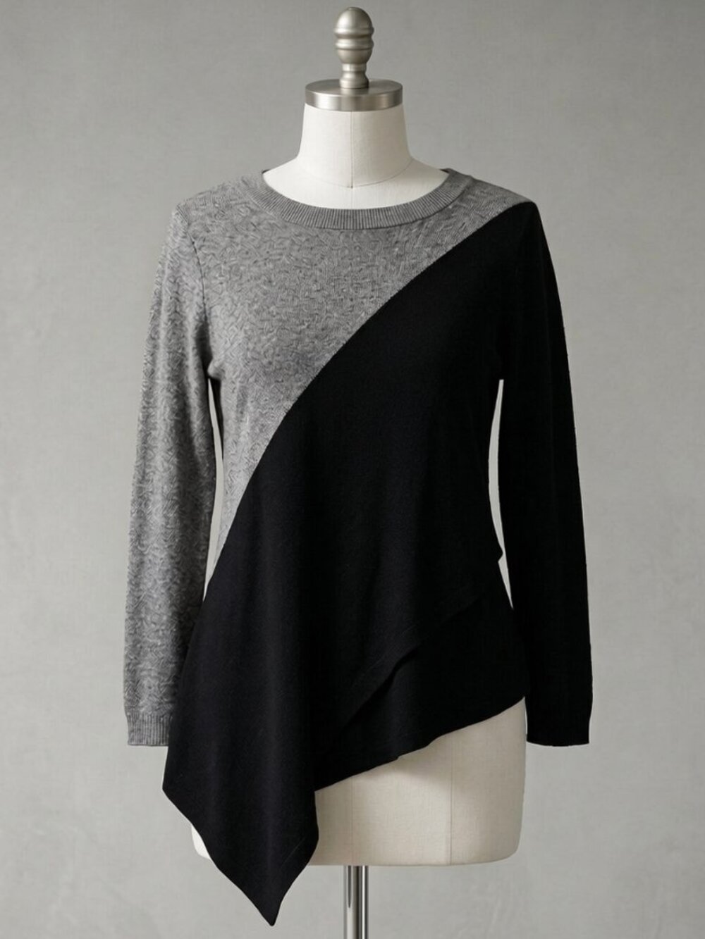 Elpam | Boat Neck Asymmetrical Black & Gray Colorblock Knit Sweater | Sz L